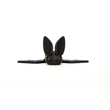 3D nyomtatott denevér figura, sötét színű designnal