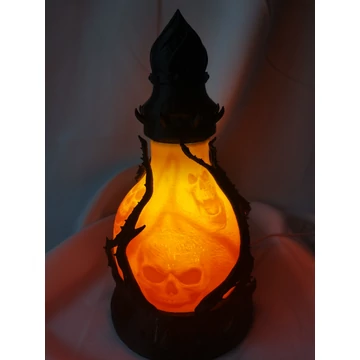 3D nyomtatott Koponyák Árnyékában Lámpás