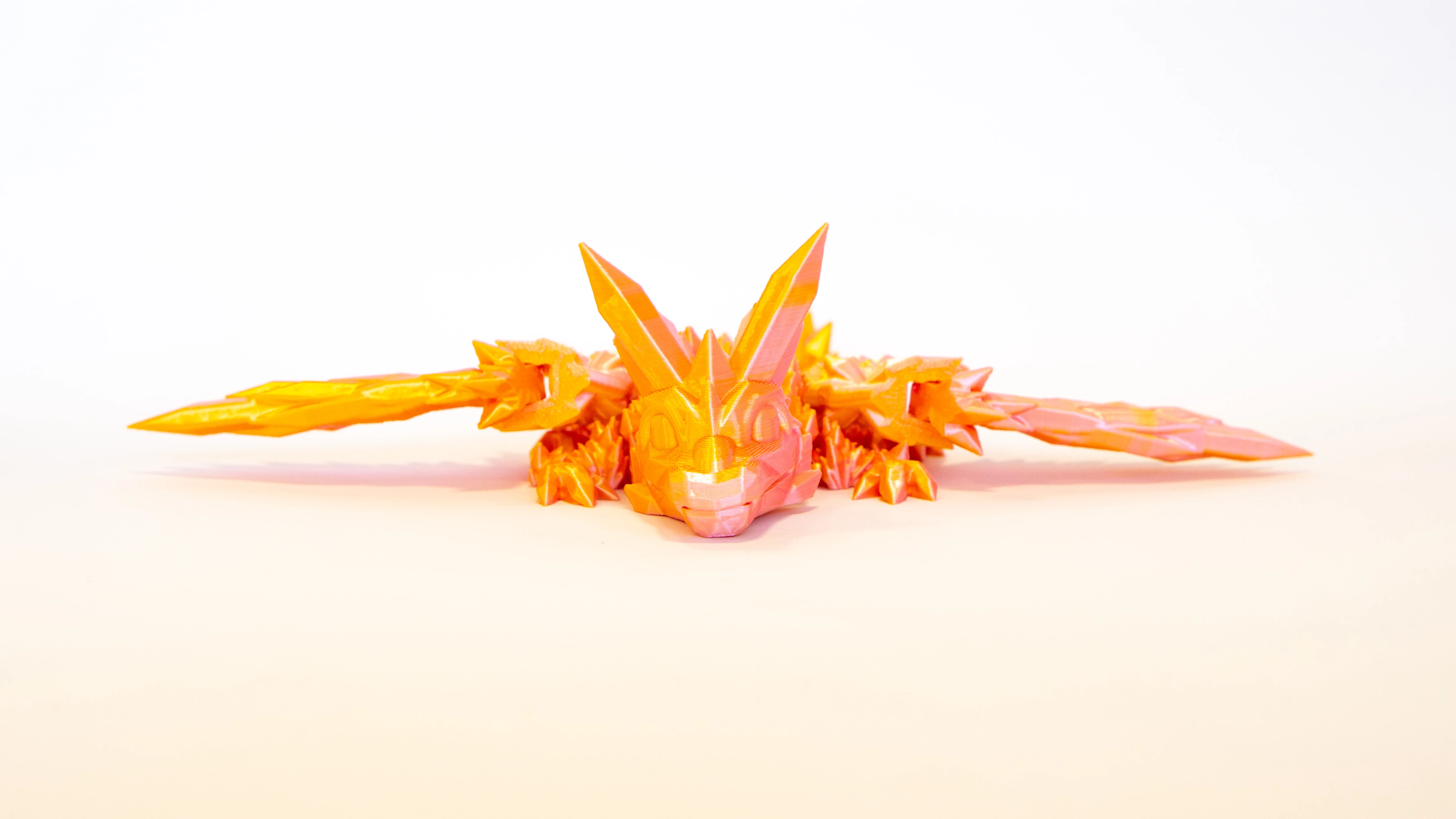 3d nyomtatott baby kristály sárkány